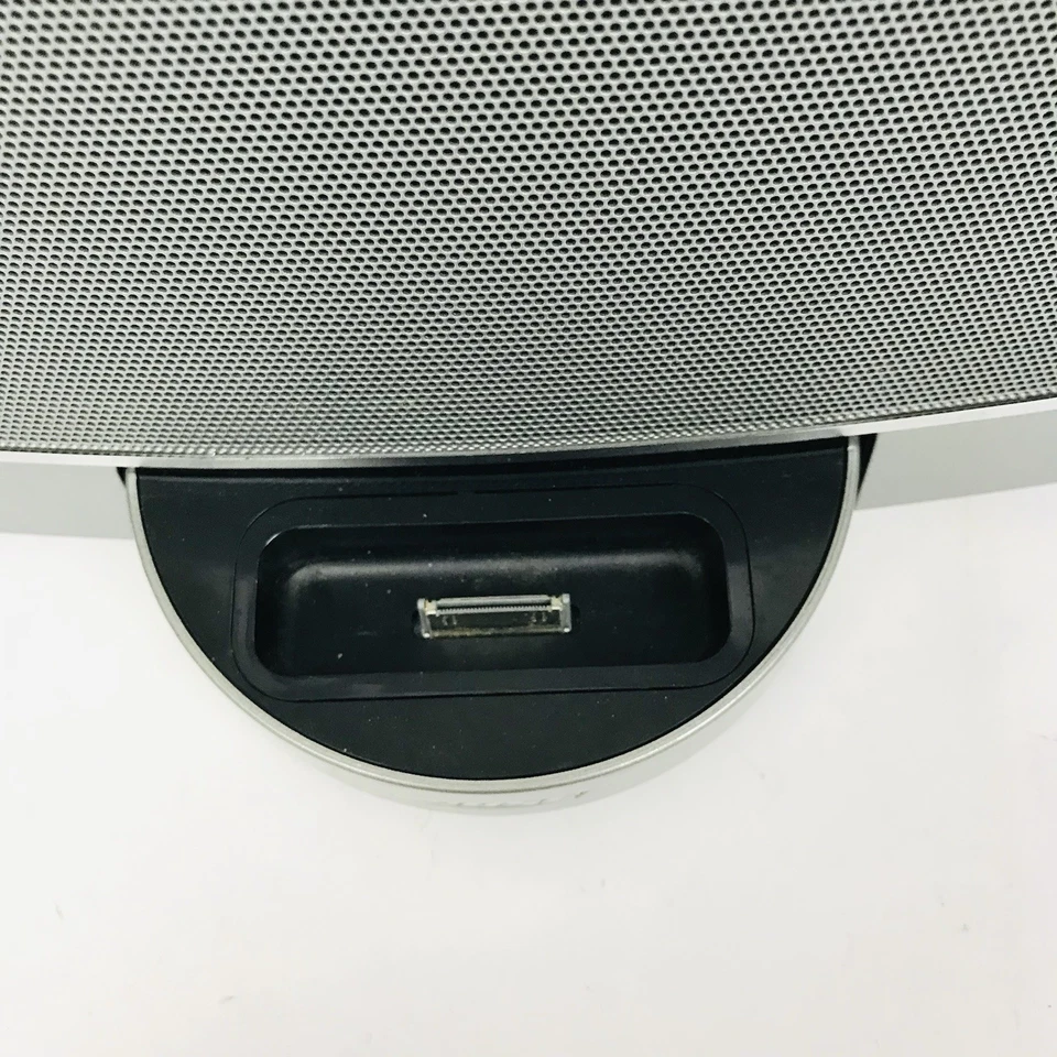 Sistema de música digital portátil Bose SoundDock sin cables ni control remoto sin probar Foto 3 de 4