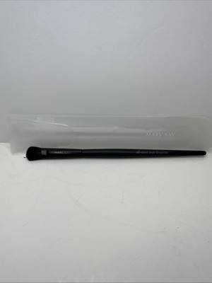 Mary Kay Eye Color Brush in Protective Sleeve - New