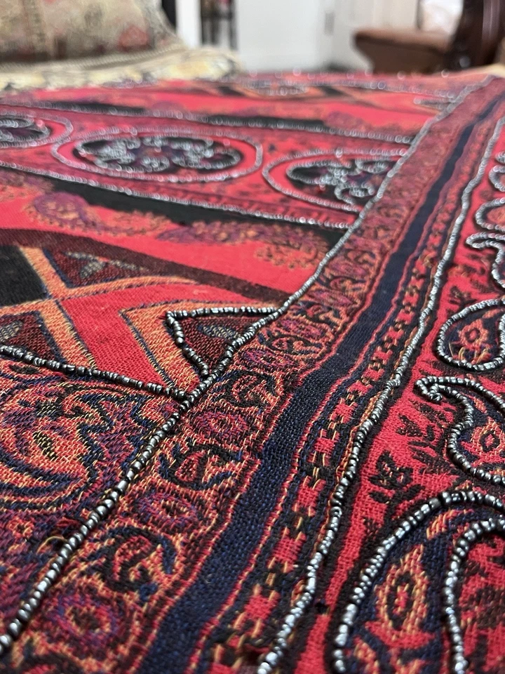 Tapiz colgante de pared vintage de lana y cuero con cuentas a mano 29x54 CBK hecho en la India Foto 4 de 4