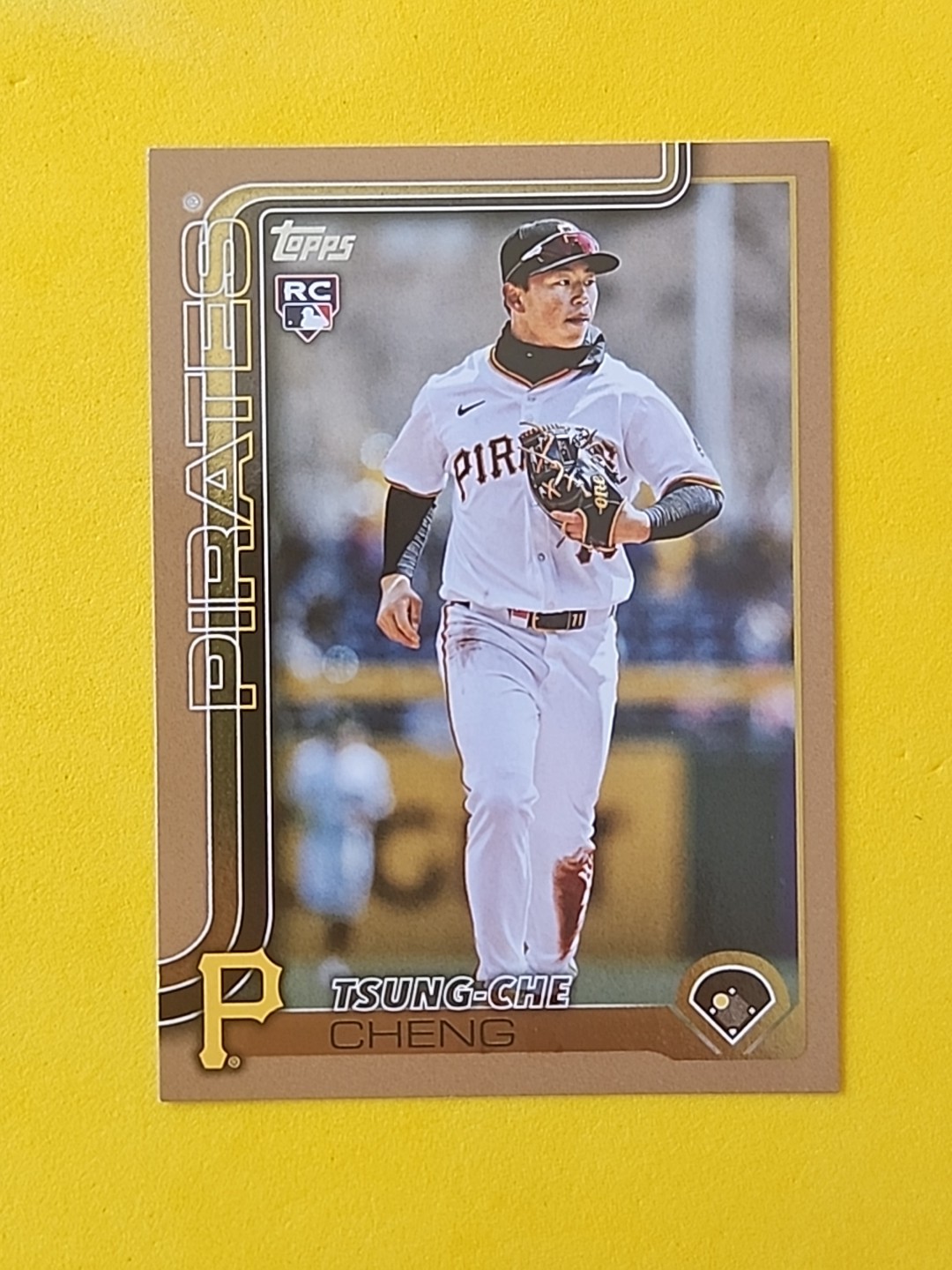 2025 Topps Update Tsung-Che Cheng #US72 Gold Border 0067/2025 Pittsburgh Pirates