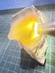 984g Hetian jade Raw stone 和田玉