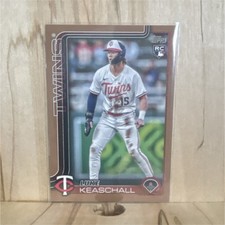 Topps 2025 Update Series Gold Luke Keaschall Minnesota Twins Rookie #US16 /2025