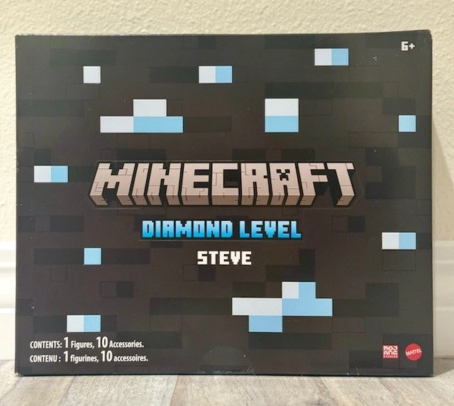 Figura Coleccionista Steve Nivel Diamante Mattel Minecraft Exclusiva SDCC 2022 NISB Foto 2 de 3
