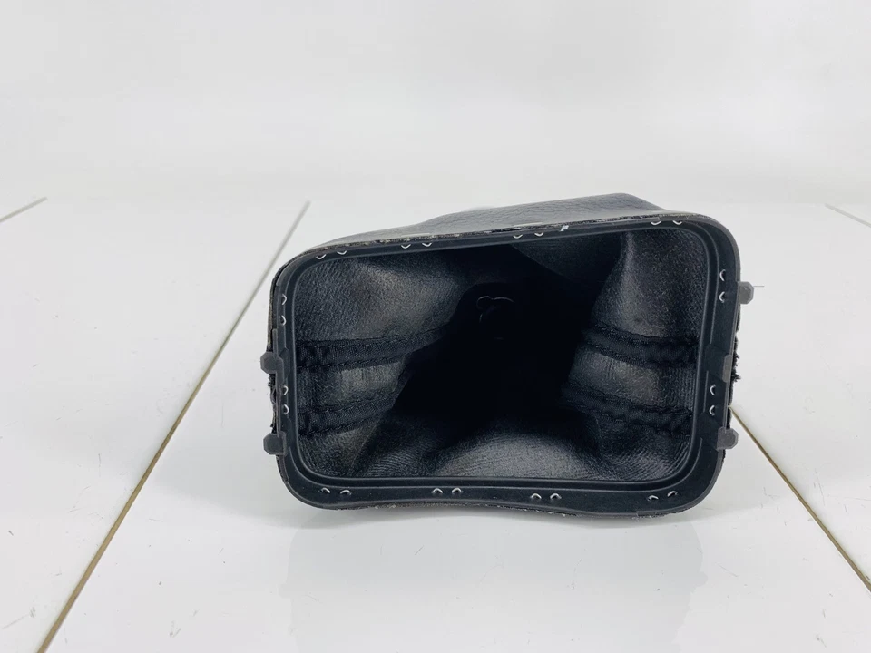 2018 VOLKSWAGEN TIGUAN LIMITED AUTOMATIC TRANSMISSION SHIFTER BOOT KNOB OEM - Image 4 of 4