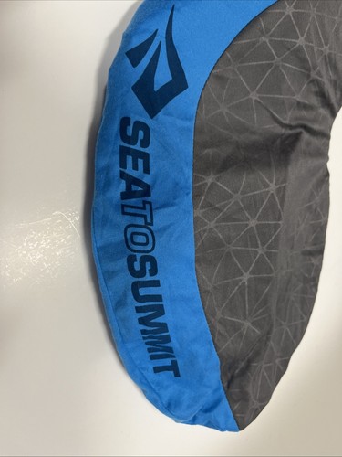 Sea to Summit Aeros Premium Traveller Inflatable Neck Pillow, Blue and Gray - Picture 6 of 9