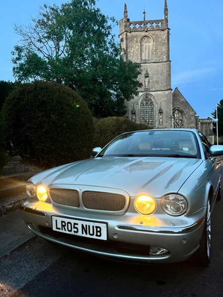 eBay - Jaguar XJR 4.2 Supercharged