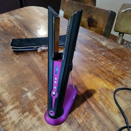 Dyson Corrale Hair Straightener Fuchsia /Black HS03