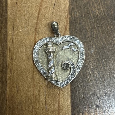 Sterling Silber weißer Stein Herz Cape Hatteras Leuchtturm Ozean Welle Anhänger