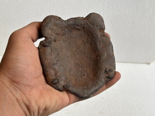 RARE OLD VINTAGE HAND FORGED HEAVY RUSTIC CAST IRON WALL/TABLE DECOR LION FACE, - Picture 8 of 12