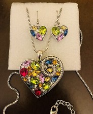 Multicolor Glass White/Champagne Crystal Heart Necklace and Earrings Set.