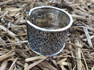 Silpada Gorgeous Wide Cuff Bracelet Sterling Silver 925 Made  display picture 3