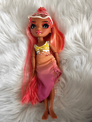 Rainbow High - Pacific Coast Simone Summers Doll RARE