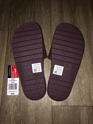 Under Armour UA Core Remix LTH Burgundy Limited Edition  display picture 1