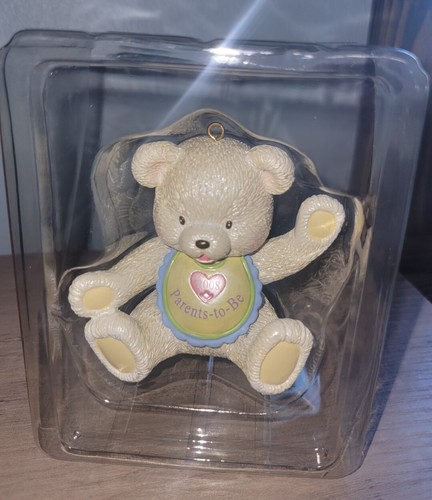 American Greetings Parents to Be Ornament Holiday Bear Futurs Genitori 2008 - Foto 2 di 10