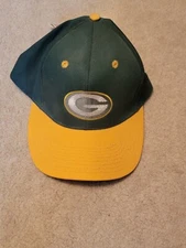 Vintage Green Bay Packers NFL Logo Fiber Optic One Size Snap