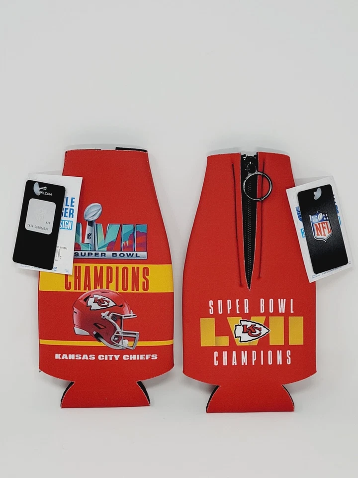 Kansas City Chiefs NFL SUPER BOWL LVII Campeones BOTELLA Koozie Cremallera ROJA 2 Lados Foto 2 de 4