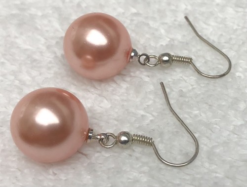 Pearl French Wire Earrings Pinkish Peach 14mm - Picture 3 of 5