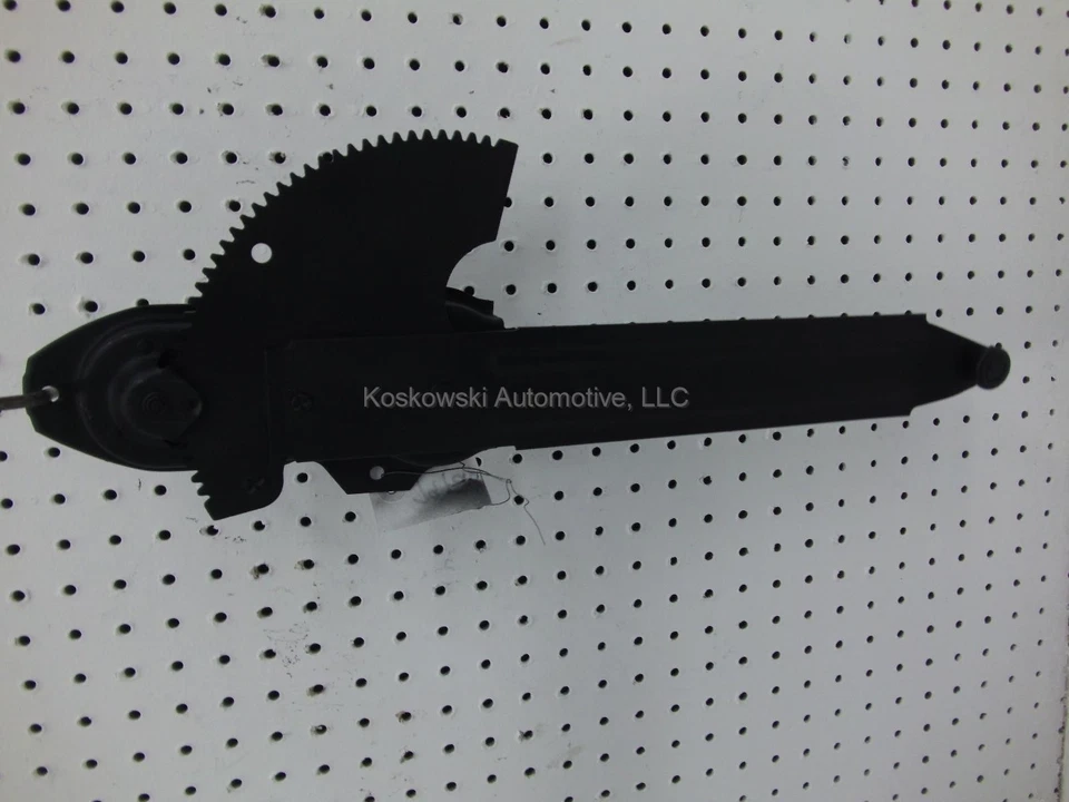 Regulador de ventana Ford F150 79 manivela lateral derecha pasajero Bronco 78 manual  Foto 2 de 4