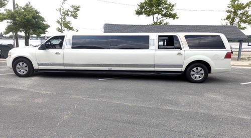 2008 Lincoln Navigator L