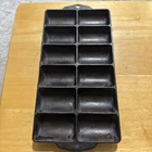 Vintage Cast Iron GRISWOLD FRENCH ROLL PAN NO 11 950 Erie