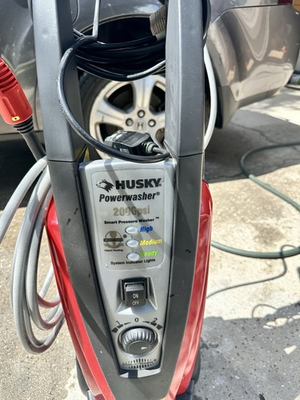 #ad Husky Powerwasher 2000 PSI Cold Water Corded Electric Washer w Gun Hose $100.00