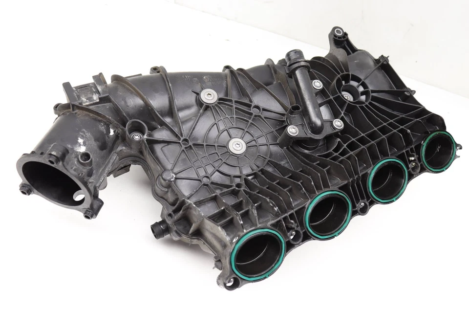 2019-2023 BMW Z4 2.0L - Intake Manifold 8647975 - Image 3 of 4