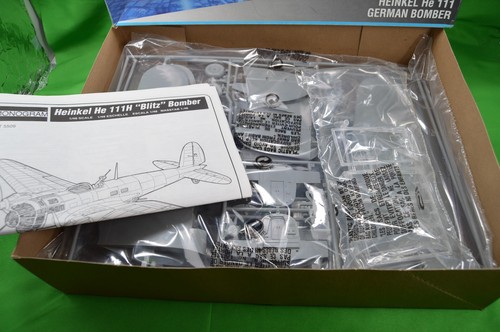Monograma Heinkel He 111 Bombardero Alemán Avión Militar Modelo, 1:48, Nuevo - Imagen 2 de 4