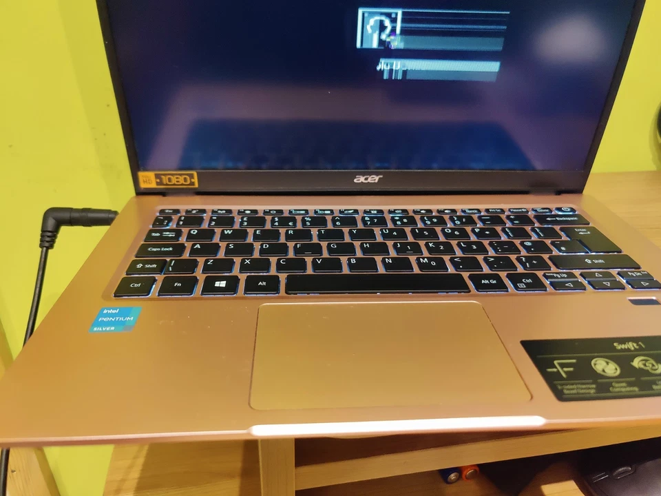 Acer Swift 1 Model N20h2 Intel Pentium Silver Spare Or Repair  - Image 4 of 4