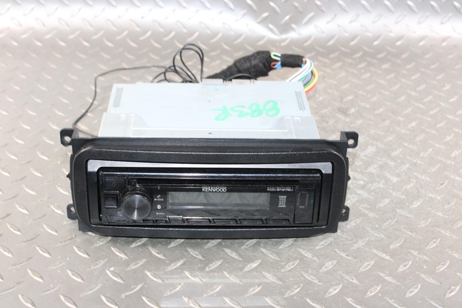 05-07 LIBERTY Electrical Aftermarket Kenwood Radio Stereo Bl