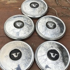 1964-1968 Volvo 122s Amazon V Hubcap 15 Original