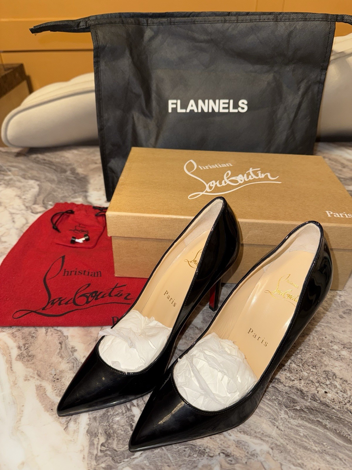 Christian Louboutin Pigalle 100mm Black Size 2/35