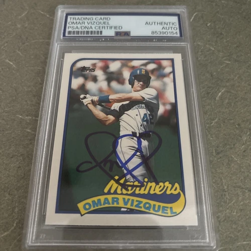 1989 Topps Traded #122T Omar Vizquel signed RC Rookie Mariners PSA/DNA auto 