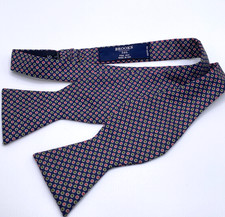 Brooks Brothers 346 Men's 100% Silk Bow Tie Pink Green Polka Dot Made in USA
