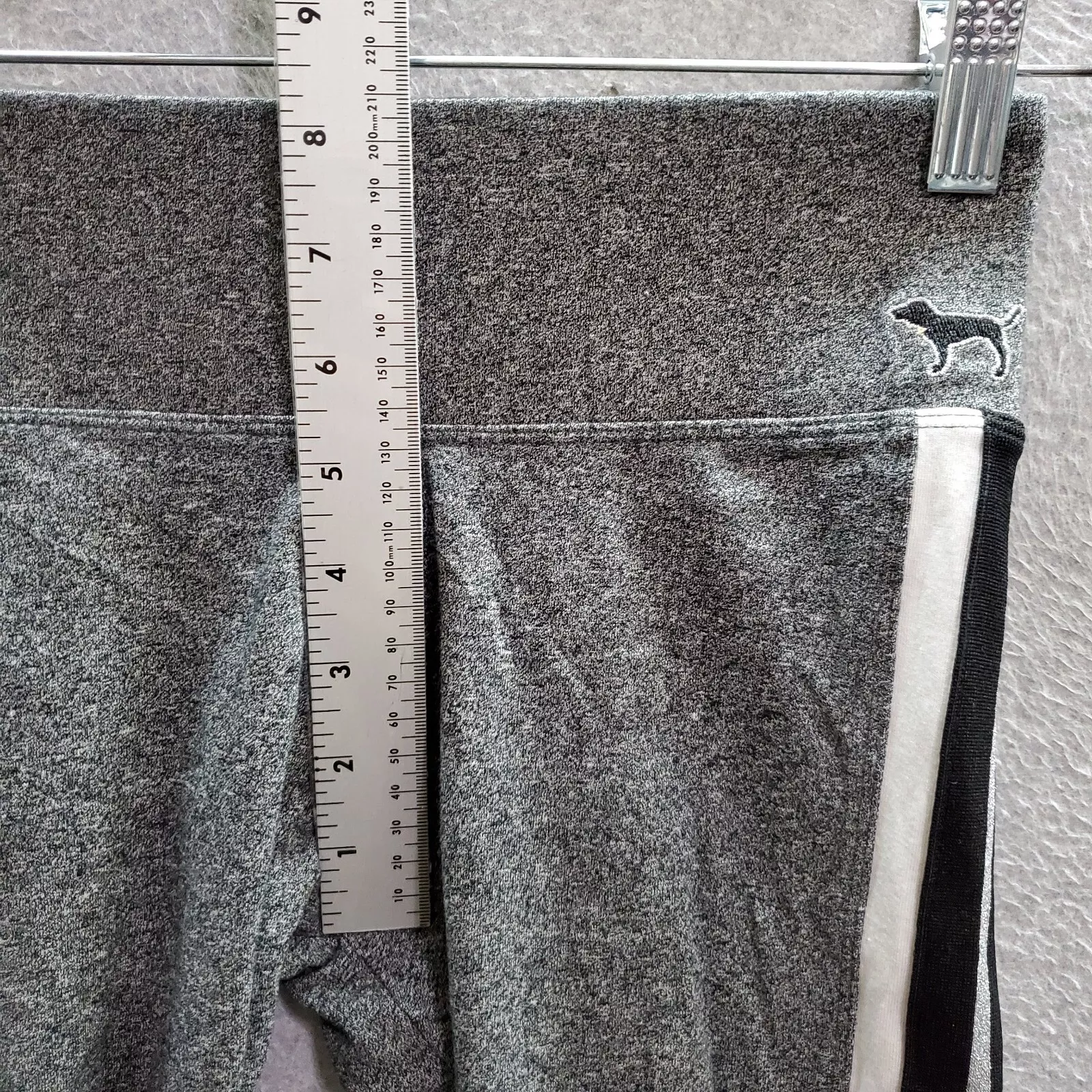 victoria-secret-vs activewear floral logo pants