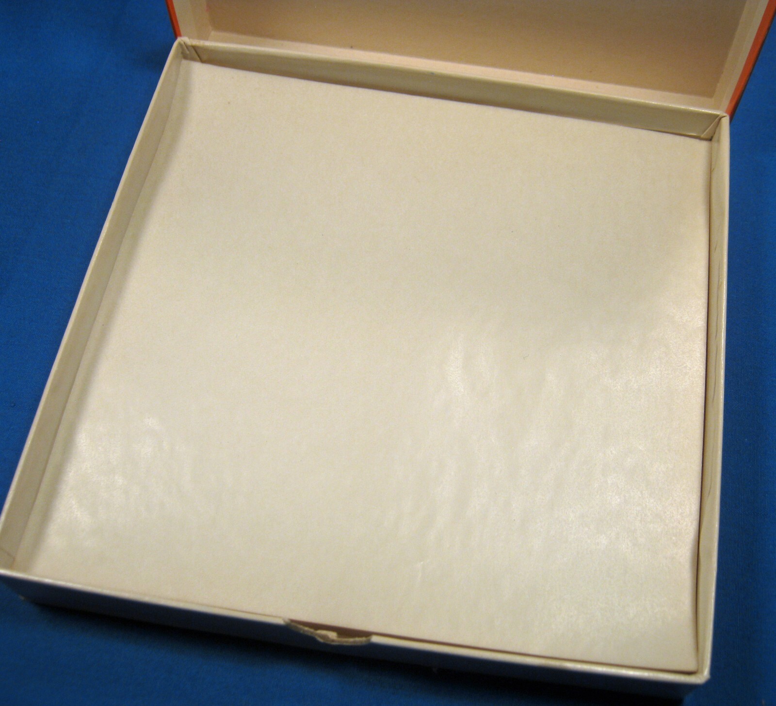 SCHLEICHER & SCHUELL WEIGHING PAPERS 6 X 6 INCHES FREE SHIPPING     G