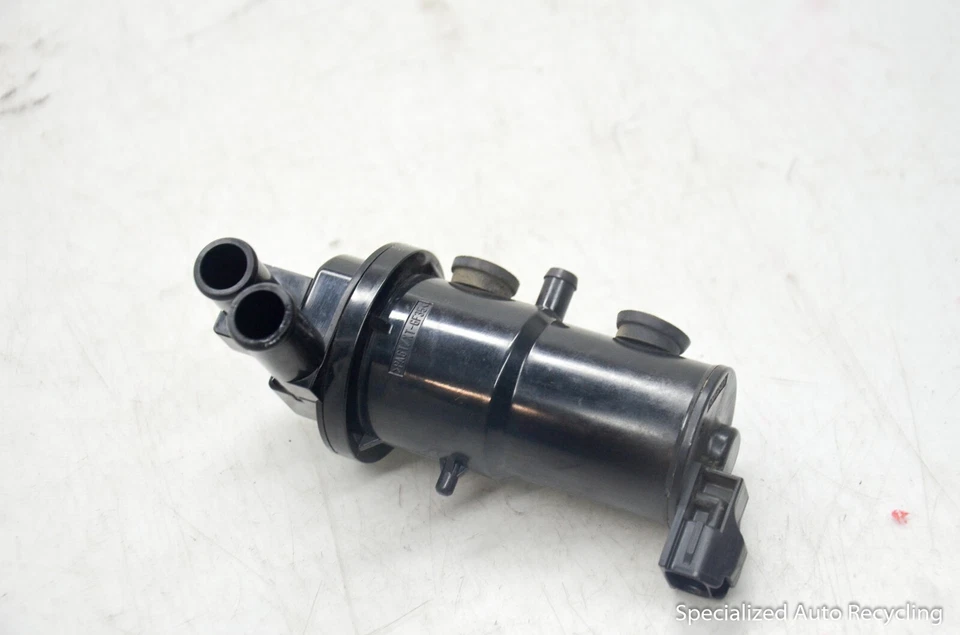 2008 TOYOTA CAMRY HYBRID 2.4L INVERTER COOLANT PUMP OEM 064100-1110 - Изображение 3 из 4