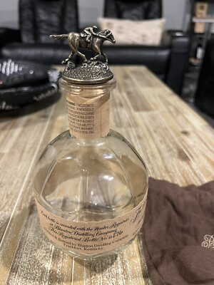 Blantons Single Barrel Bourbon Whiskey Empty Bottle W/Cork Topper letter ''N'' bag