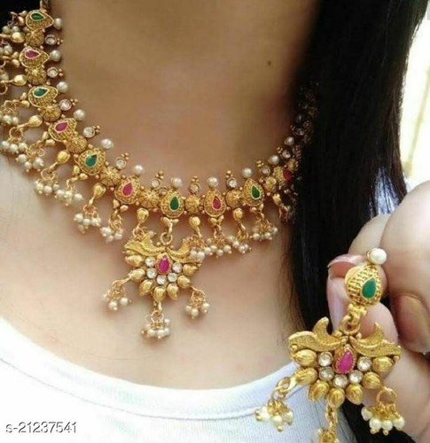 South Indian Bollywood Gold FN Pearl 