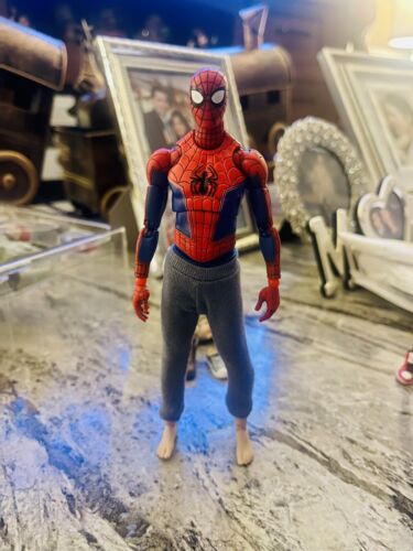 Medicom Toy Mafex No.109 Spider-Man Peter B. Parker Action Medicom Toy Mafex No.109 Spider-Man Peter B. Parker Action