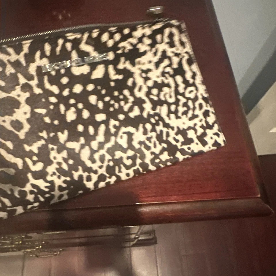 Muñequera de piel sintética Michael Kors Foto 3 de 3