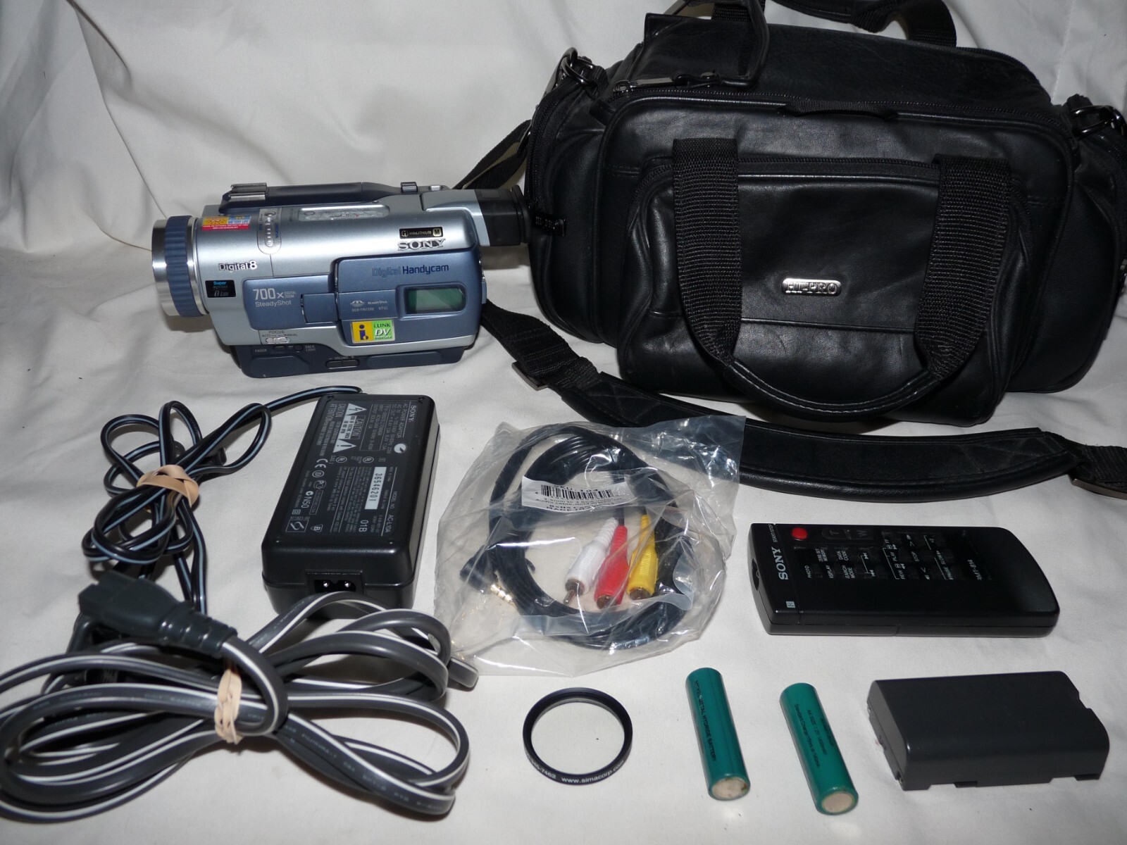 READ DESCRIPTION Sony DCRTRV330 Digital8 HI8 8mm Video8 Camcorder VCR