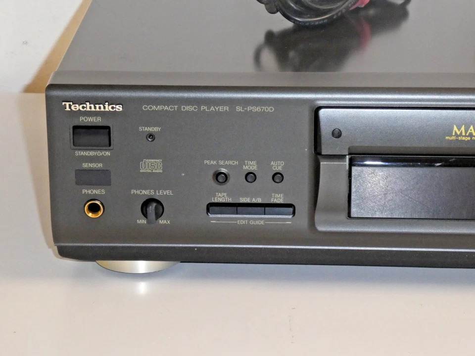 Technics SL-PS670D High-End CD-Player inkl. FB, 2 Jahre Garantie - Bild 2 von 4