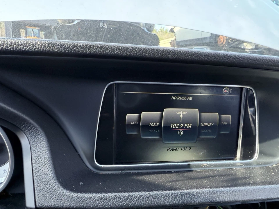 Mercedes-Benz E350 2016 17 pantalla de información delantera OEM A2129015706 OEM Foto 3 de 4