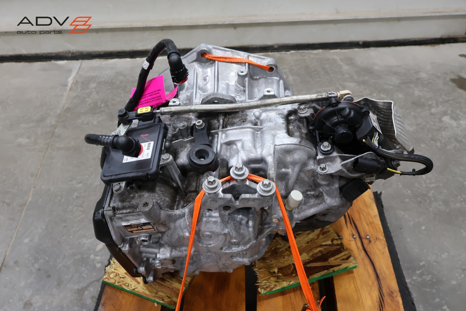 2015 - 2017 BMW i8 I12 AWD REAR AUTOMATIC TRANSMISSION GEAR BOX OEM