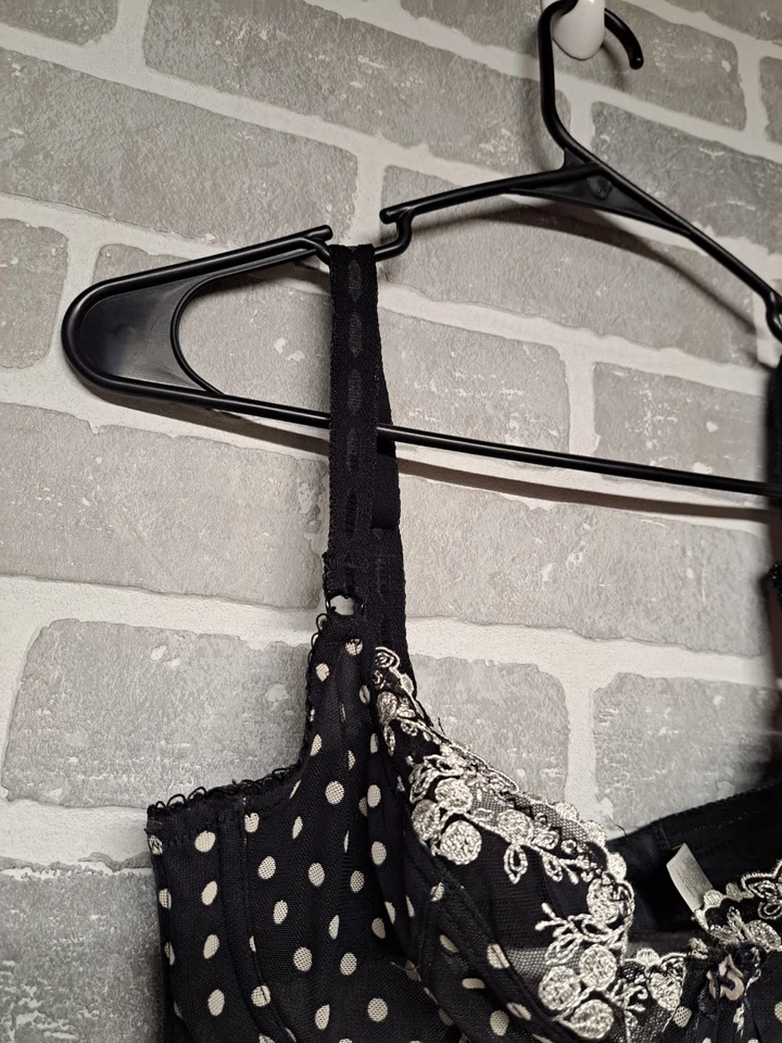 Felina Paramour Sweet Revenge Negro Blanco Lunares Con Aros Encaje Talla 34D Foto 3 de 4