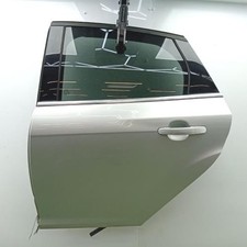 Porte arrière et accessoires Ford FOCUS