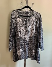 NWOT Silk India Paisely, floral Blouse Round Neck Embroidered, Fitted Large