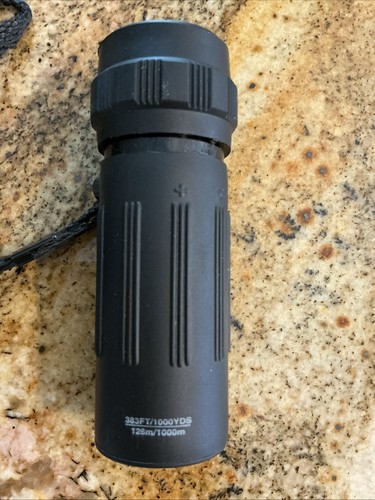 Vintage Marlboro Unlimited Vivitar PV Series 8x21 Monocular Scope Original Case - Picture 3 of 6