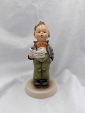Vintage Original Goebel Hummel TMK-1 "The Soloist"  5" Figurine #135 1940-1949