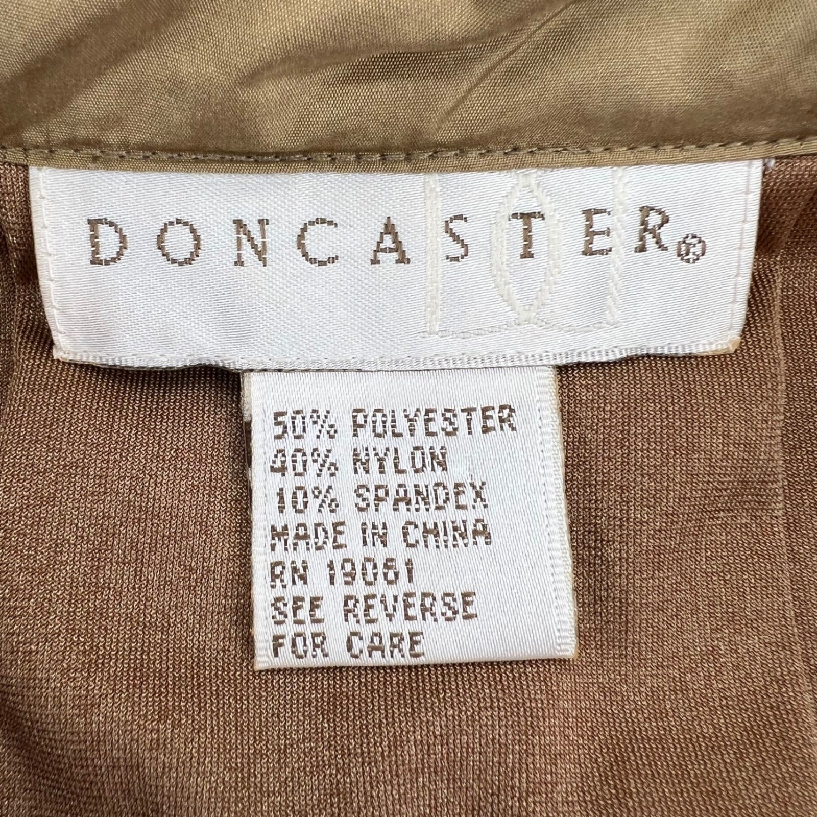 Doncaster Velvet Collared Button Front Jacket Wom… - image 3